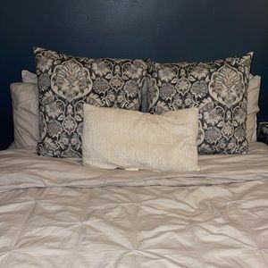 **brand new** Set of large throw pillows- Pier1